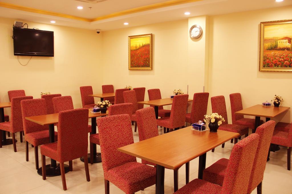 Hanting Express Shanghai Xinzhuang South Square Exterior photo